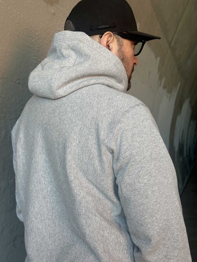 The Foundation Pullover - Obsidian